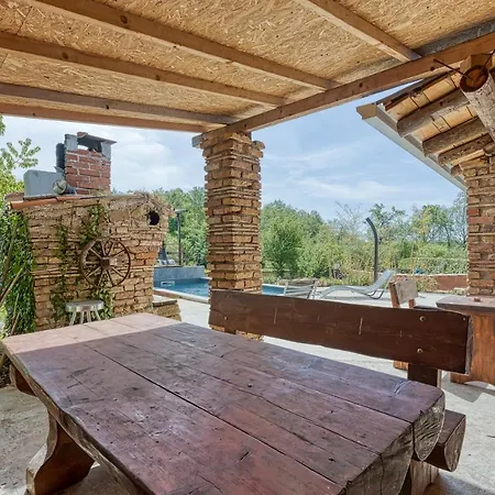 Rustic Izabel - Happy Tatil Evi *