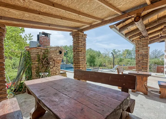 Rustic Izabel - Happy Hébergement de vacances *