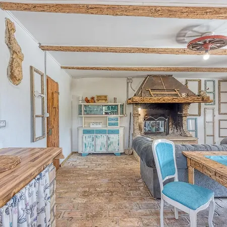 Feriehus Rustic Izabel With Pool - Happy *